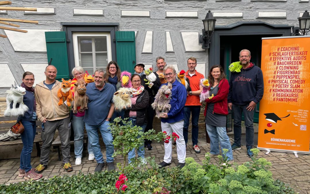 Bauchreden für Karneval und Erwachsenenpädagogik